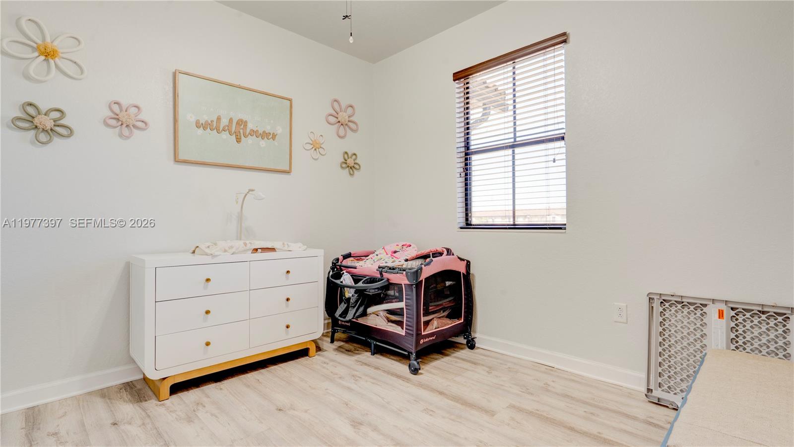 11238 3 / 3 1335 sq. ft. $ 2026-03-05 0 Photo