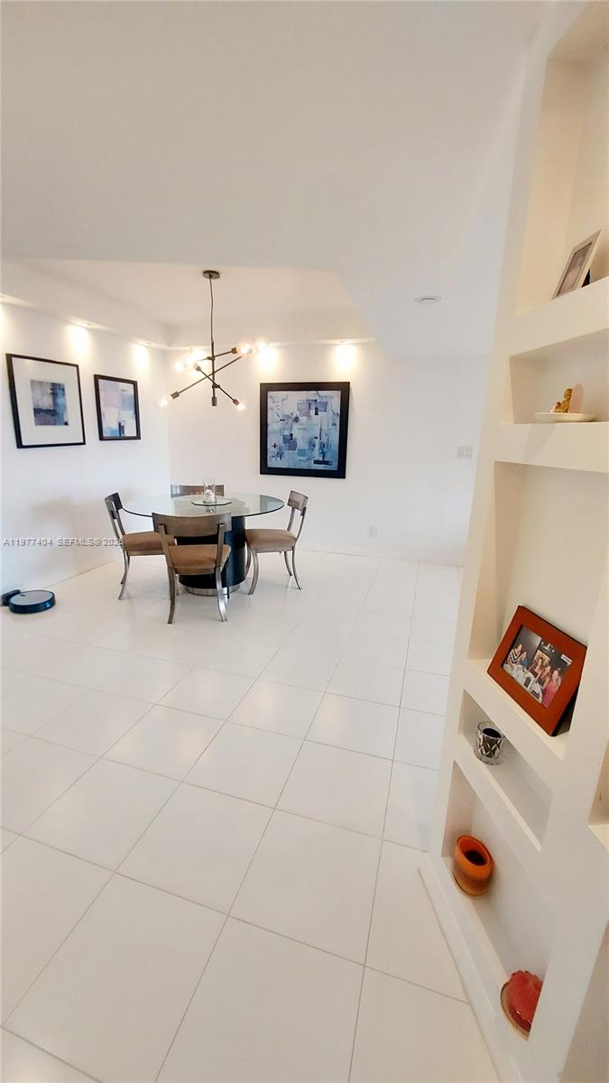 508 2 / 2 1230 sq. ft. $ 2026-05-18 0 Photo