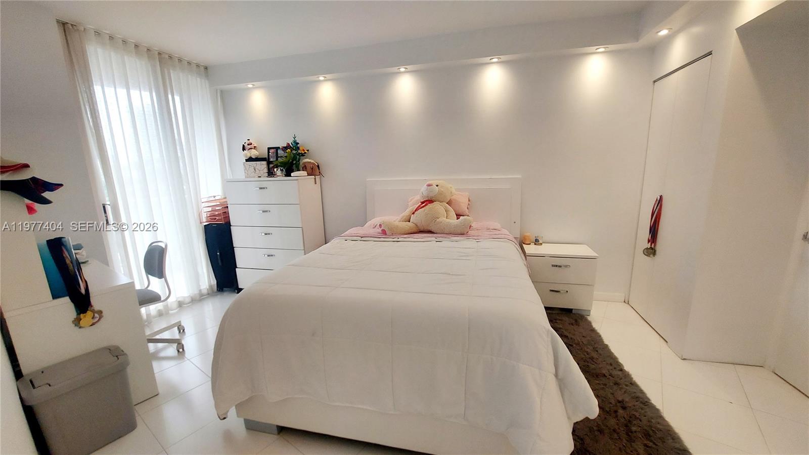 508 2 / 2 1230 sq. ft. $ 2026-05-18 0 Photo