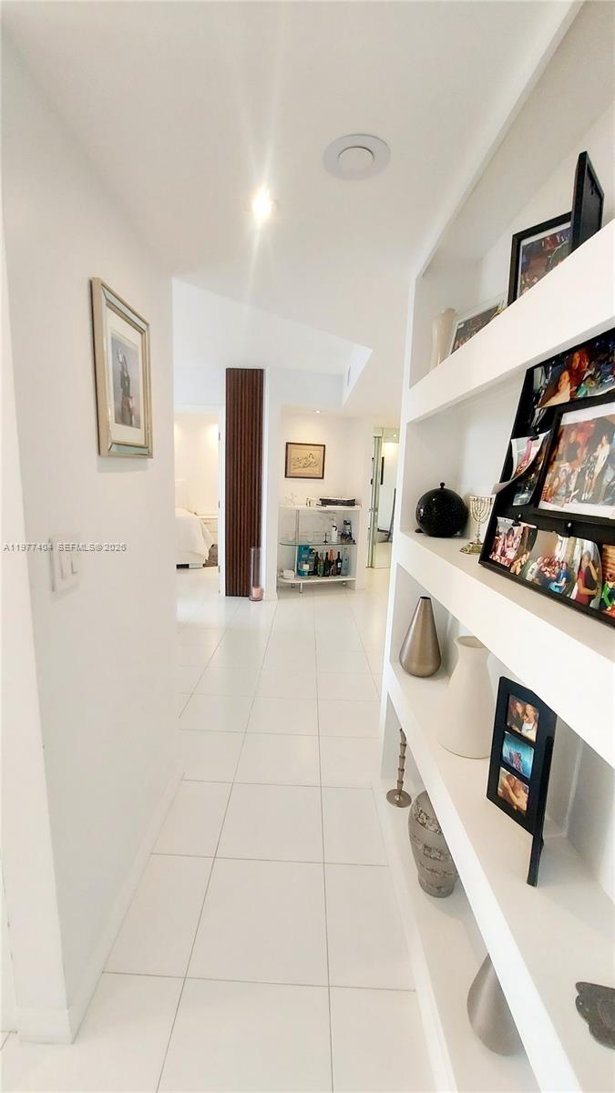 508 2 / 2 1230 sq. ft. $ 2026-05-18 0 Photo