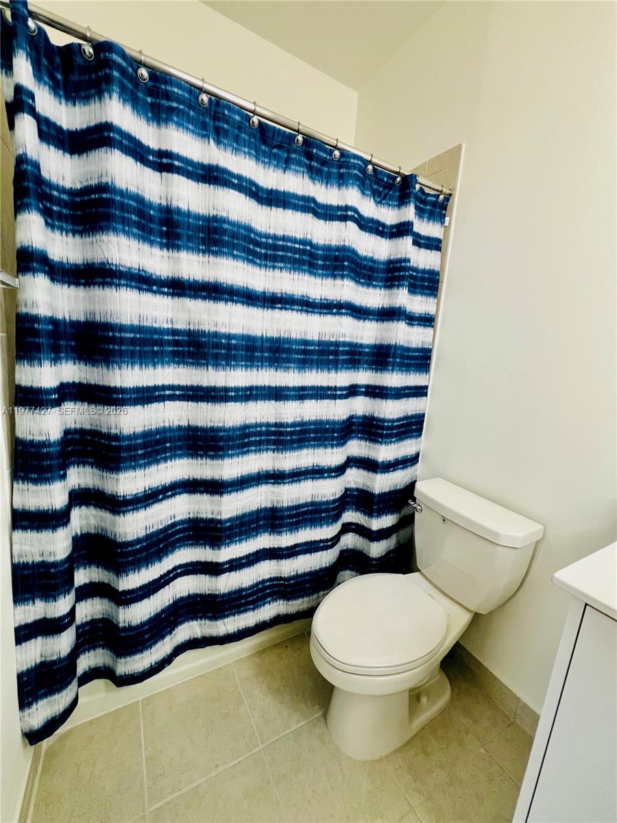 11715 3 / 3 1328 кв.футов $ 2026-03-05 0 Фото