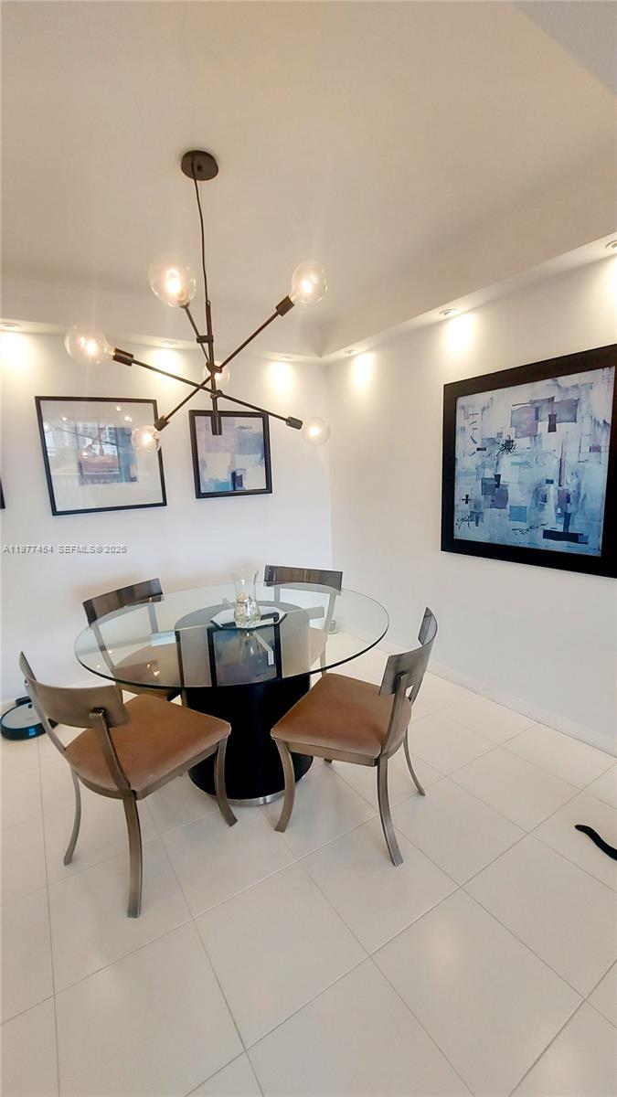 508 2 / 2 1230 sq. ft. $ 2026-05-18 0 Photo