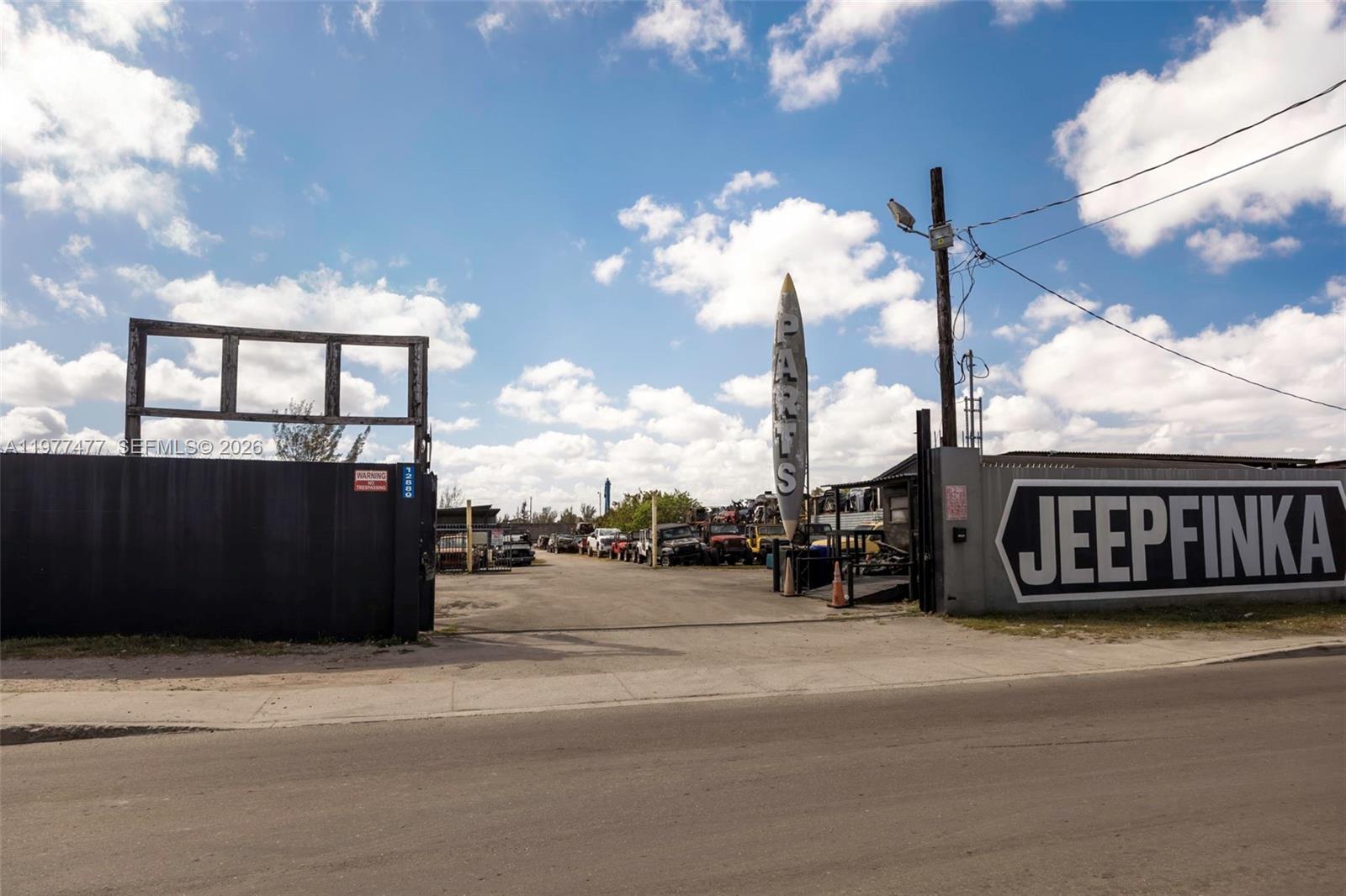 Ver detalles / sq. ft. $ 2026-03-05 0 foto