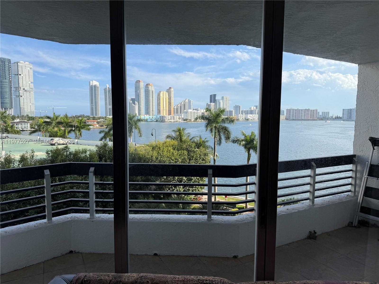 Photo of 3600 Mystic Pointe Dr  #615, Aventura, Florida, 33180 - 