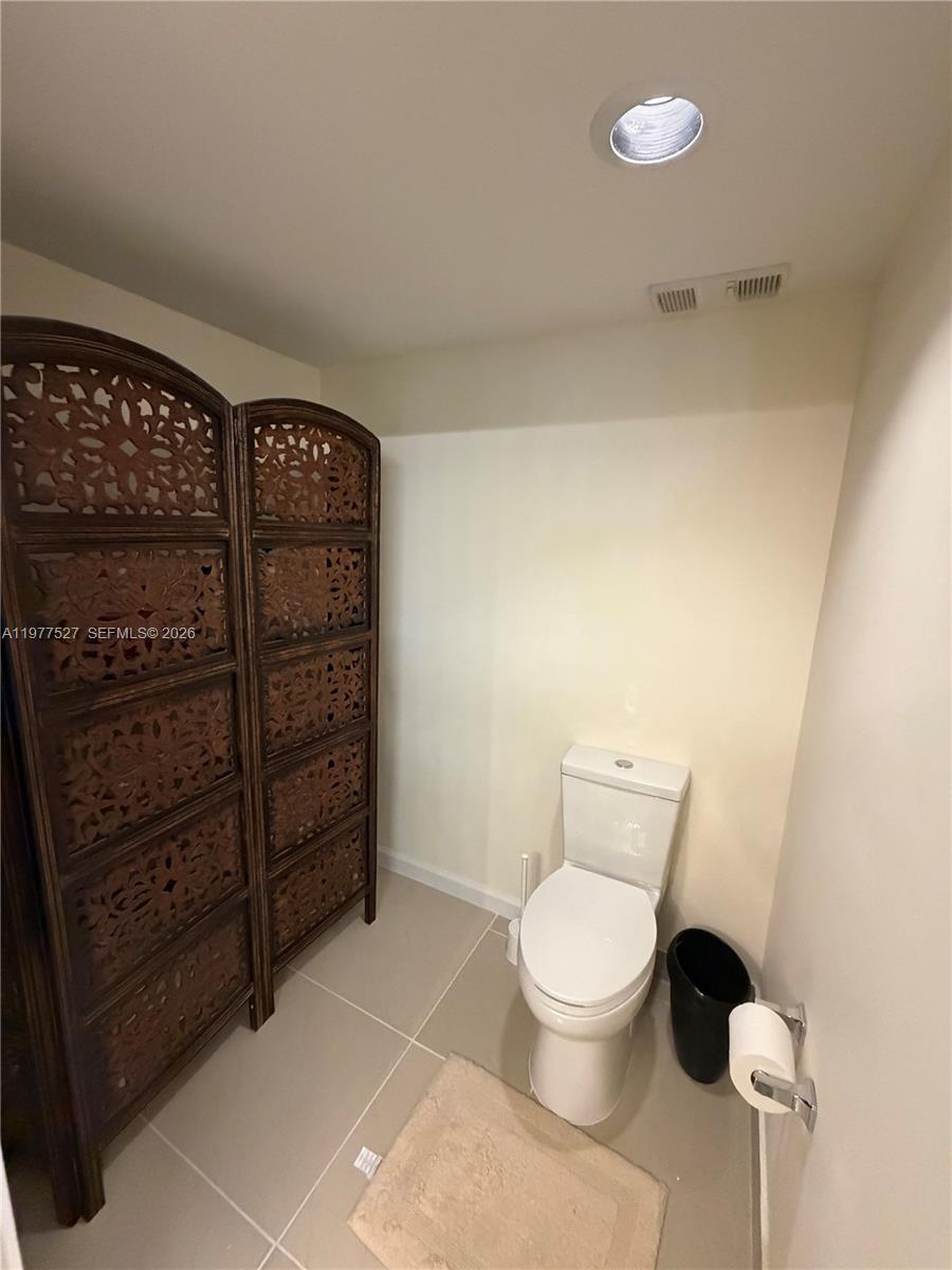 Photo of 3600 Mystic Pointe Dr  #615, Aventura, Florida, 33180 - 