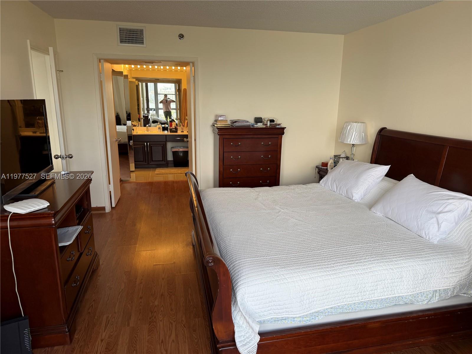 Photo of 3600 Mystic Pointe Dr  #615, Aventura, Florida, 33180 - 