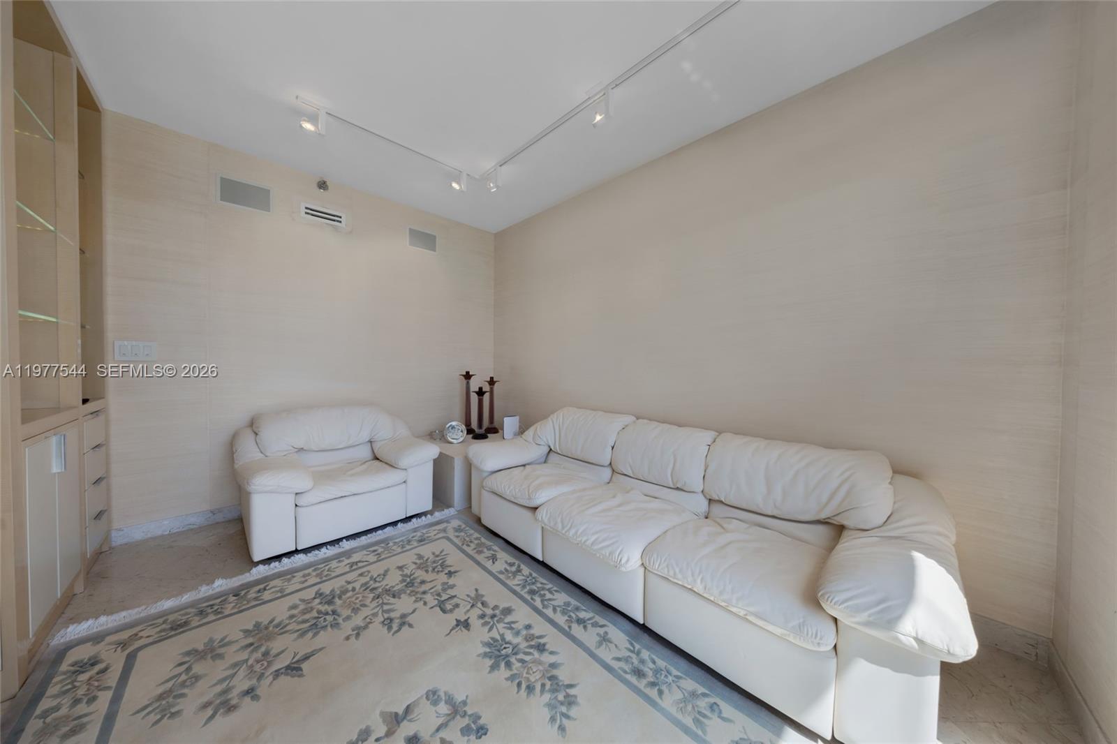 Photo of 19355 Turnberry Way  #23GR, Aventura, Florida, 33180 - 