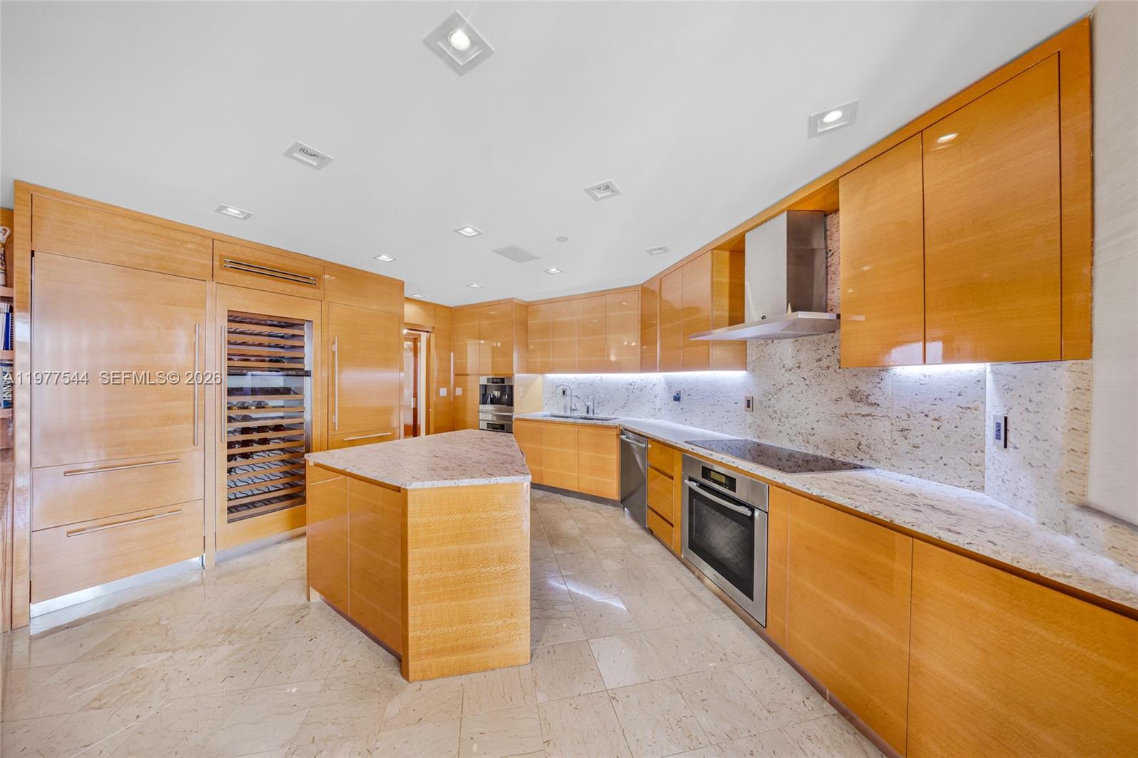 Photo of 19355 Turnberry Way  #23GR, Aventura, Florida, 33180 - 