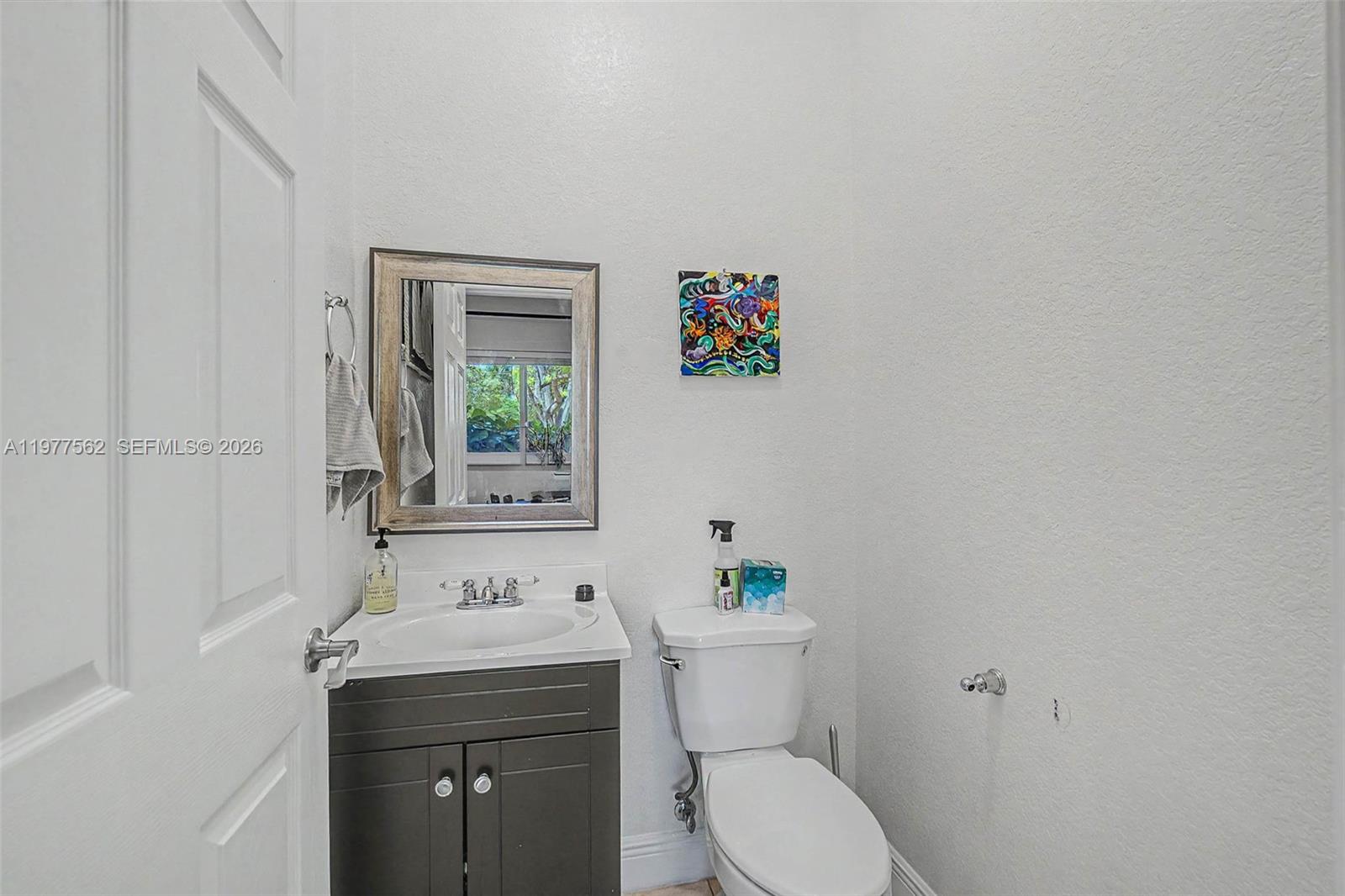 Ver detalles / 3500 sq. ft. $ 2026-07-28 0 foto