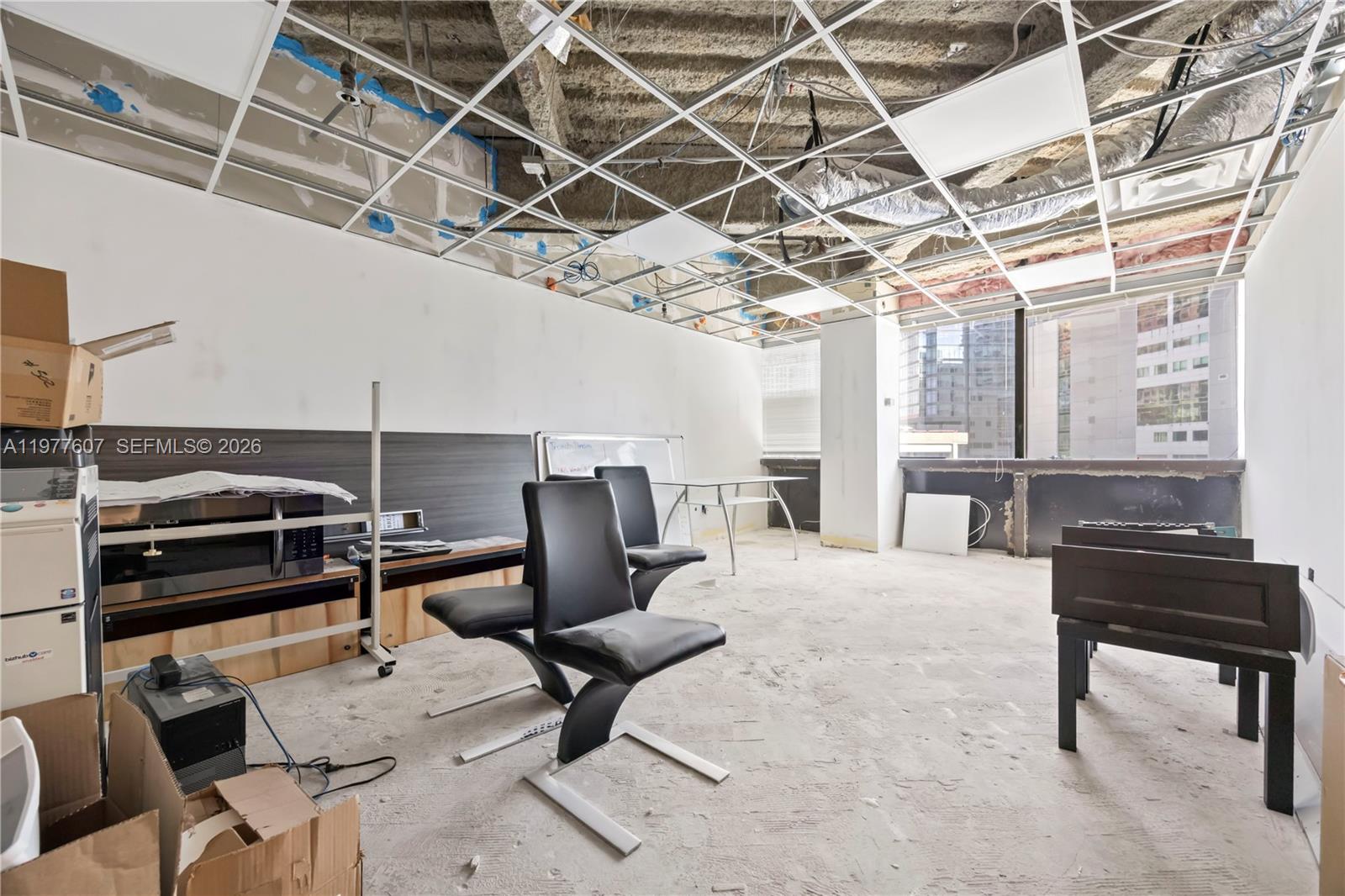 Подробнее 602 / кв.футов $ 2026-03-05 0 Фото