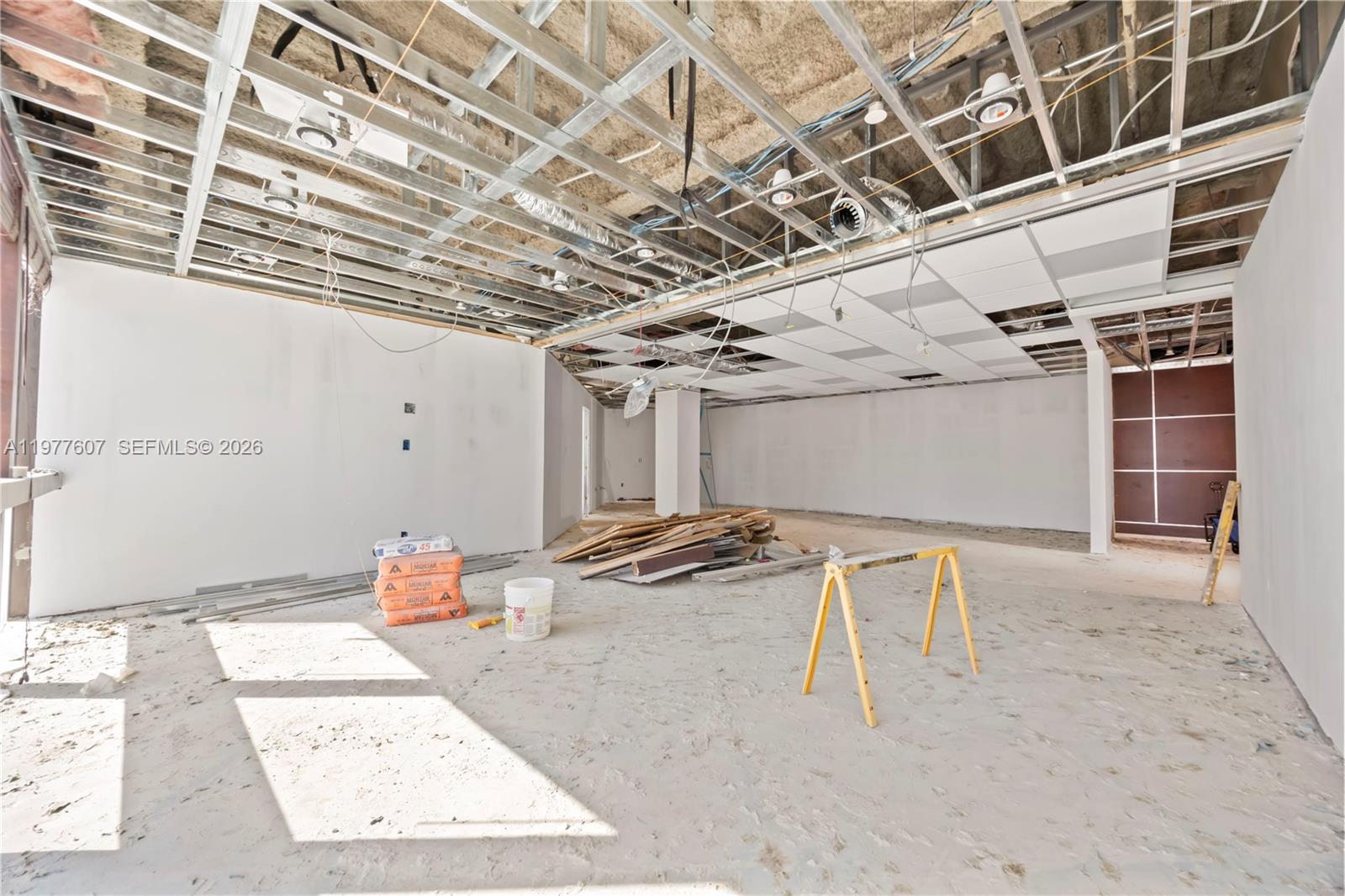 Подробнее 602 / кв.футов $ 2026-03-05 0 Фото