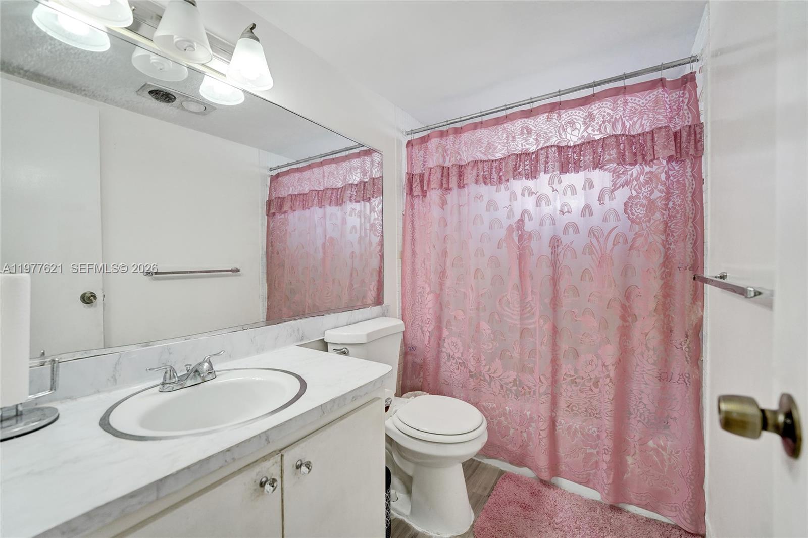 209 1 / 2 775 sq. ft. $ 2026-03-05 0 foto