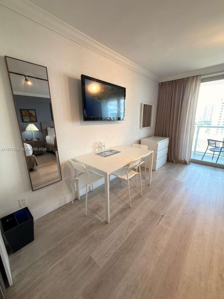 Photo of 19201 Collins Ave  #933, Sunny Isles Beach, Florida, 33160 - 