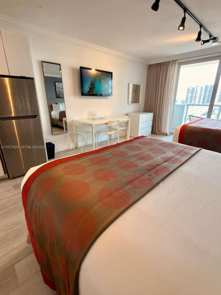 Photo of 19201 Collins Ave  #933, Sunny Isles Beach, Florida, 33160 - 