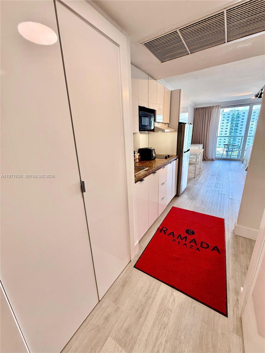 Photo of 19201 Collins Ave  #933, Sunny Isles Beach, Florida, 33160 - 