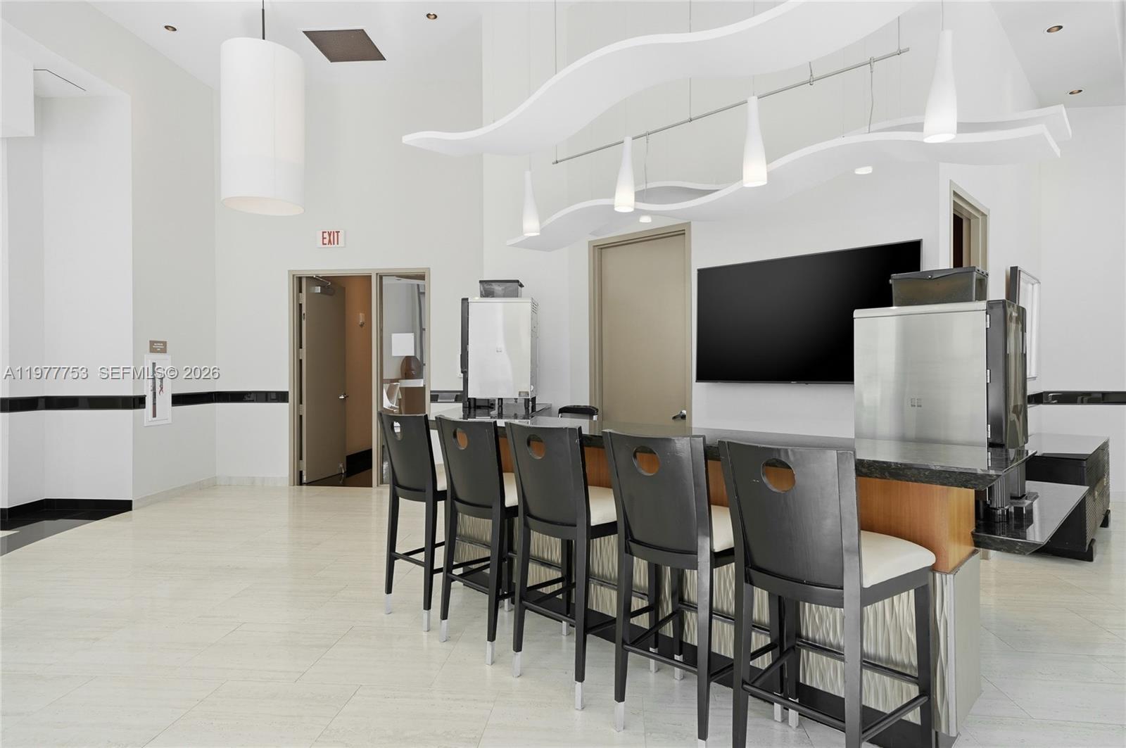 Photo of 3101 Ocean Dr  #2807, Hollywood, Florida, 33019 - 