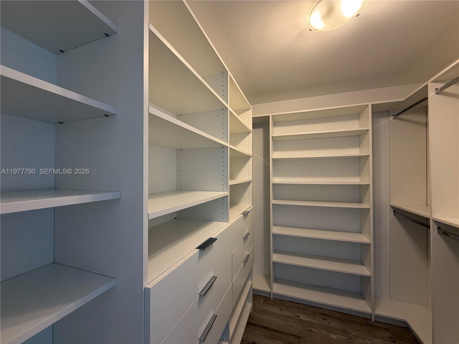 Photo of 17111 Biscayne Blvd  #1211, North Miami Beach, Florida, 33160 - 