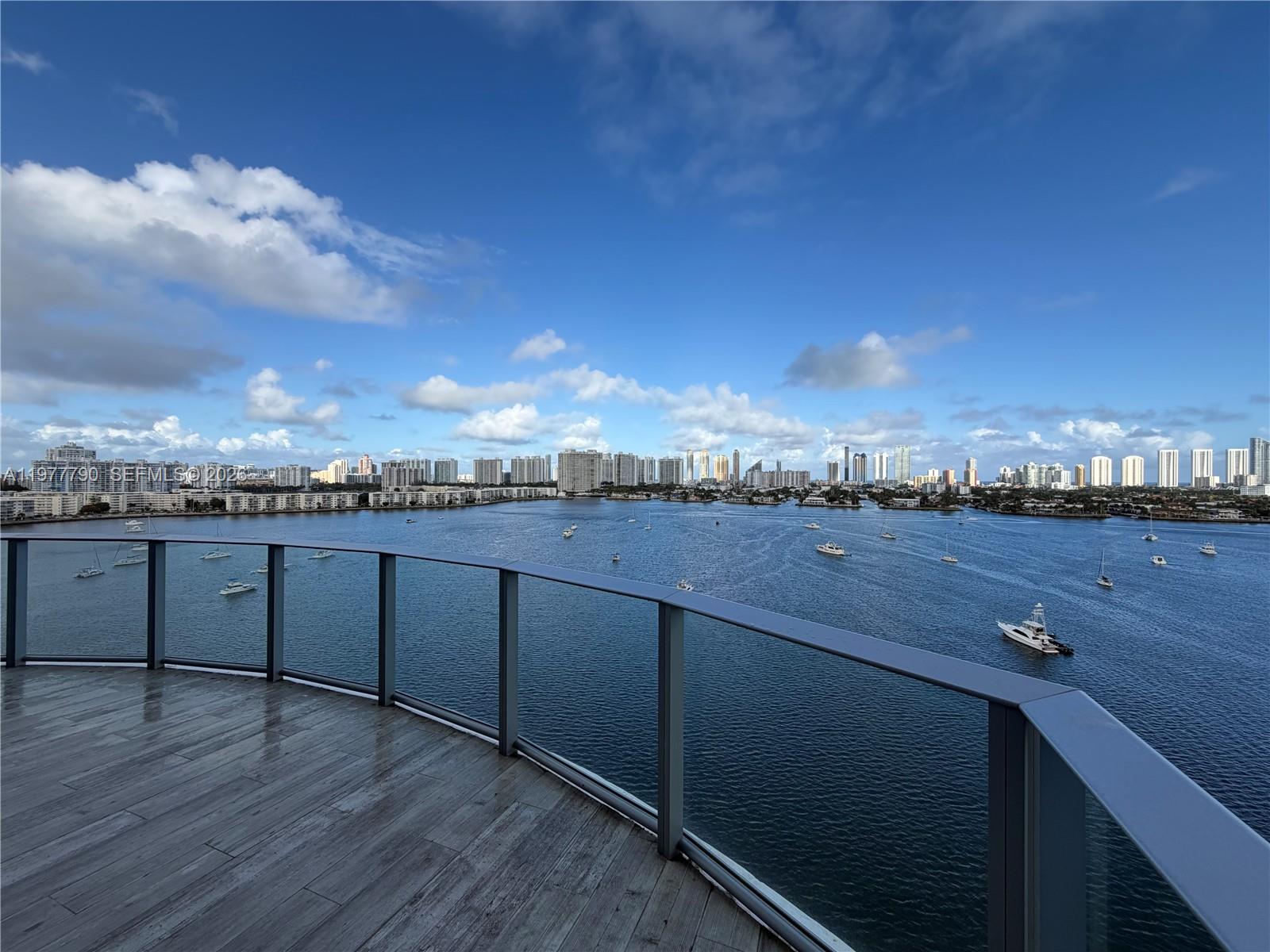 Photo of 17111 Biscayne Blvd  #1211, North Miami Beach, Florida, 33160 - 