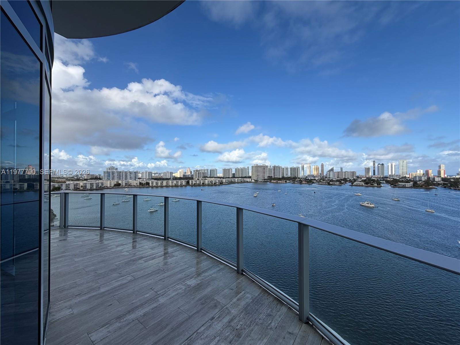 Photo of 17111 Biscayne Blvd  #1211, North Miami Beach, Florida, 33160 - 