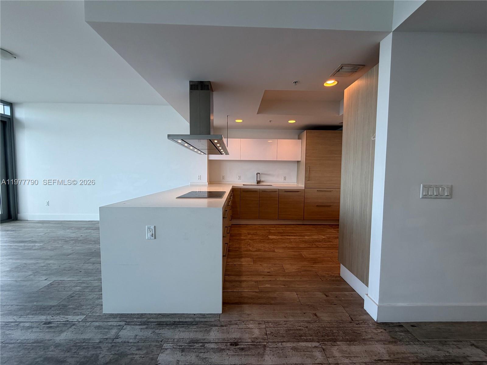 Photo of 17111 Biscayne Blvd  #1211, North Miami Beach, Florida, 33160 - 