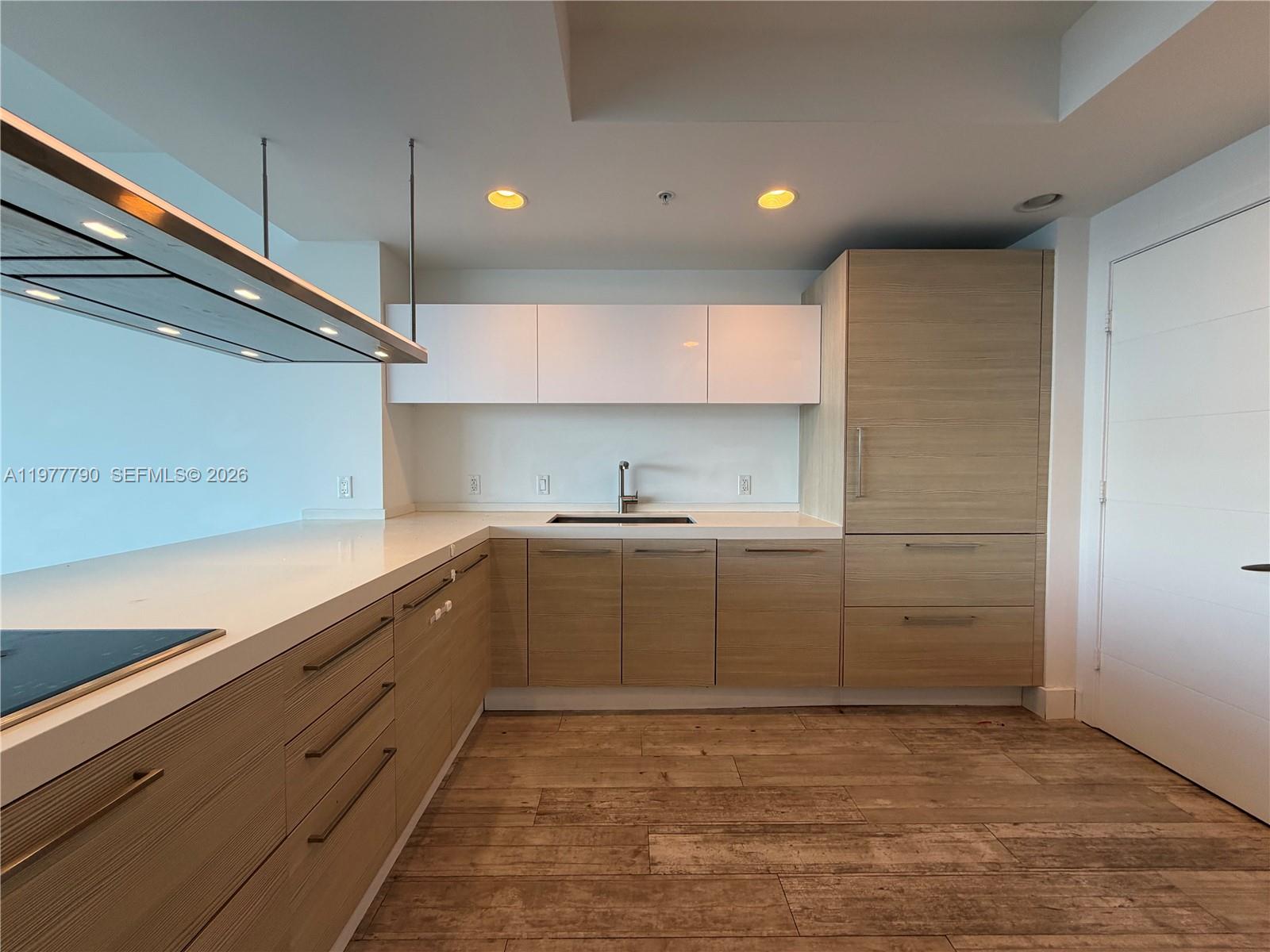 Photo of 17111 Biscayne Blvd  #1211, North Miami Beach, Florida, 33160 - 