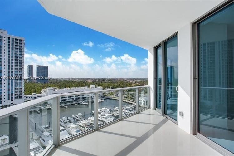 Photo of 17301 Biscayne Blvd  #1103, North Miami Beach, Florida, 33160 - 