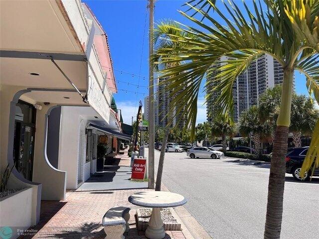 Ver detalles / 7 sq. ft. $ 2026-06-17 0 foto
