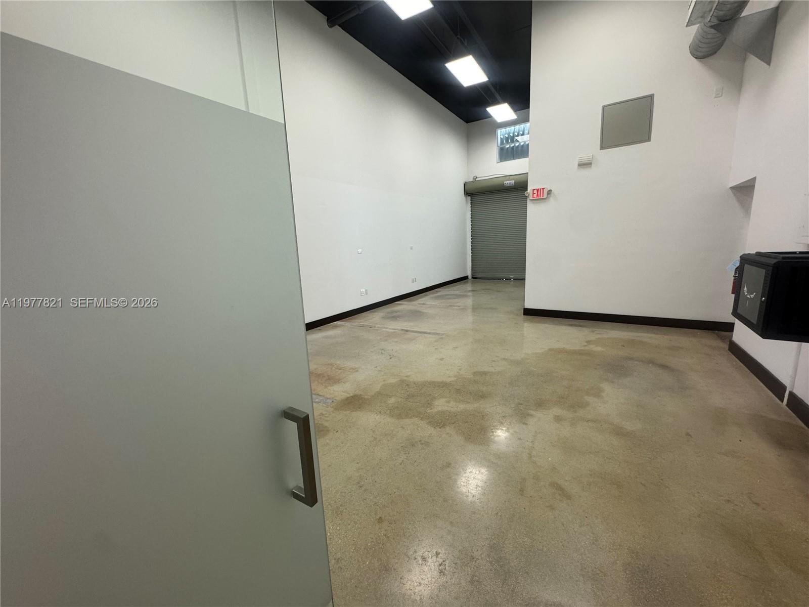 6 & 7  /   sq. ft. $ 2026-03-06 0 Photo