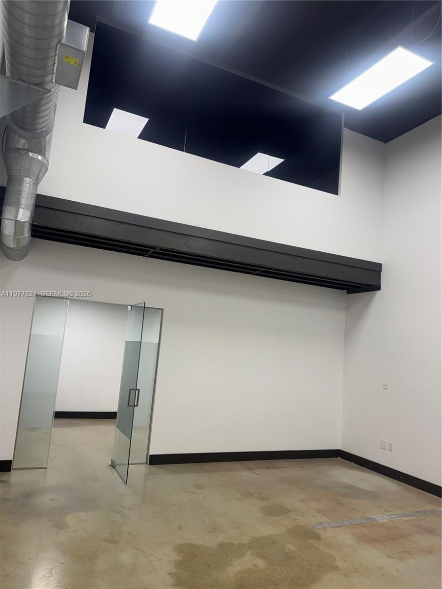 6 & 7  /   sq. ft. $ 2026-03-06 0 Photo