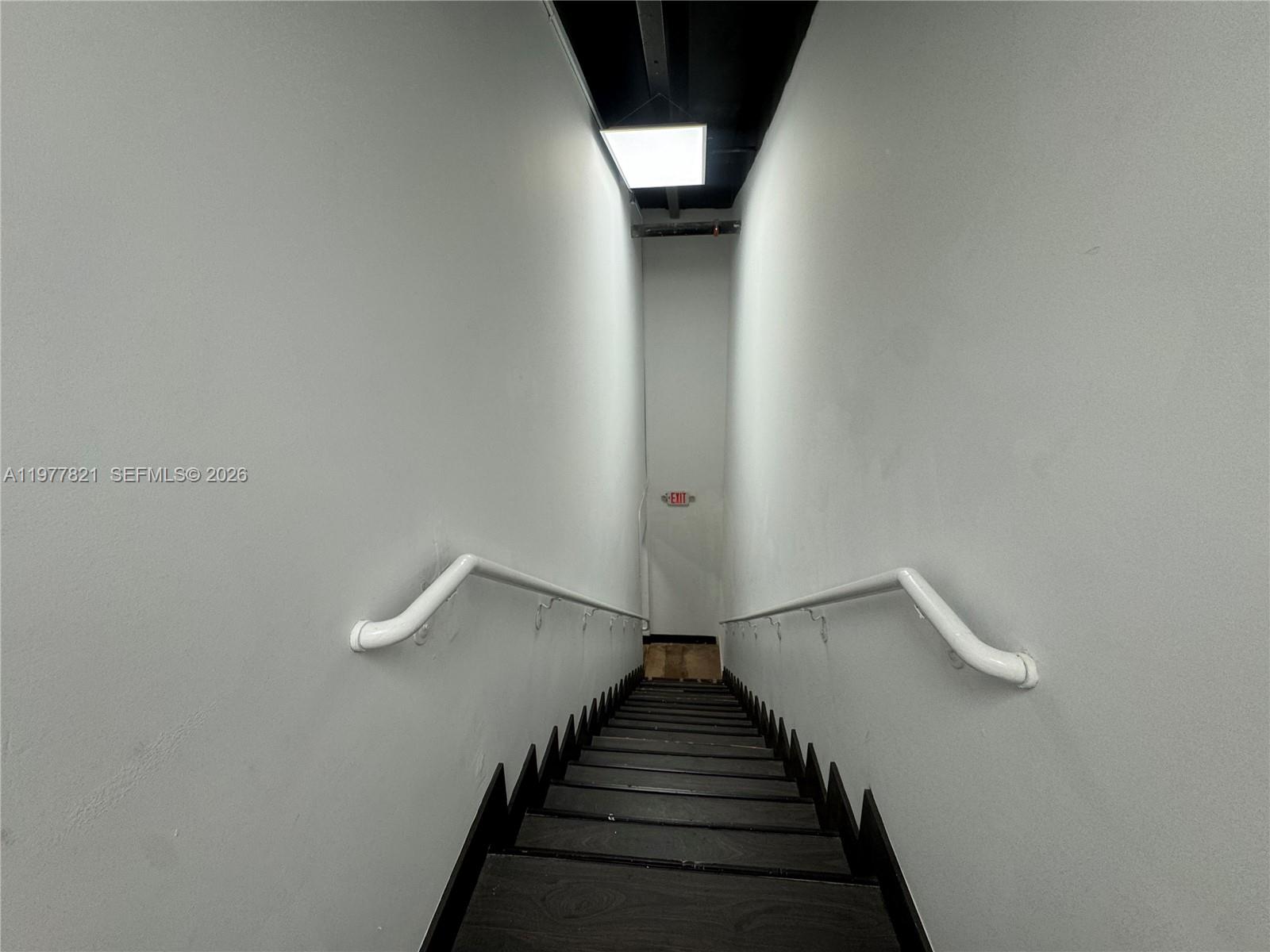 6 & 7  /   sq. ft. $ 2026-03-06 0 Photo