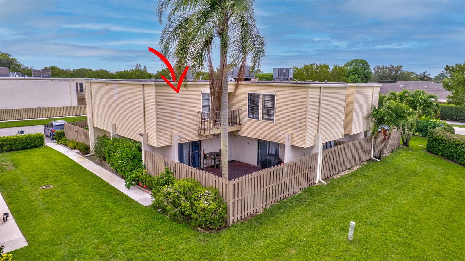 1586 3 /  1622 sq. ft. $ 2026-09-29 0 foto