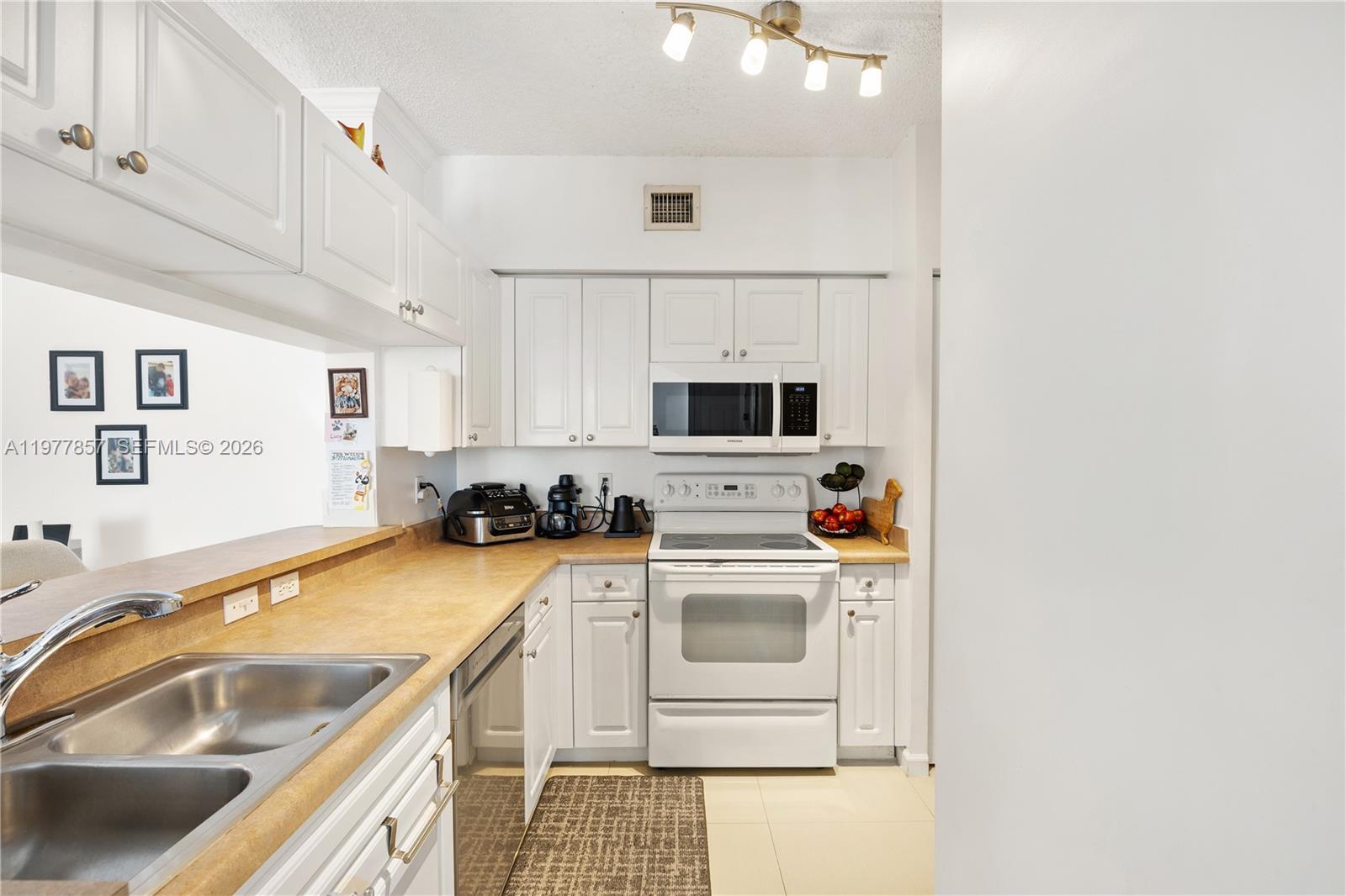 Photo of 17100 Bay Rd  #1810, Sunny Isles Beach, Florida, 33160 - 