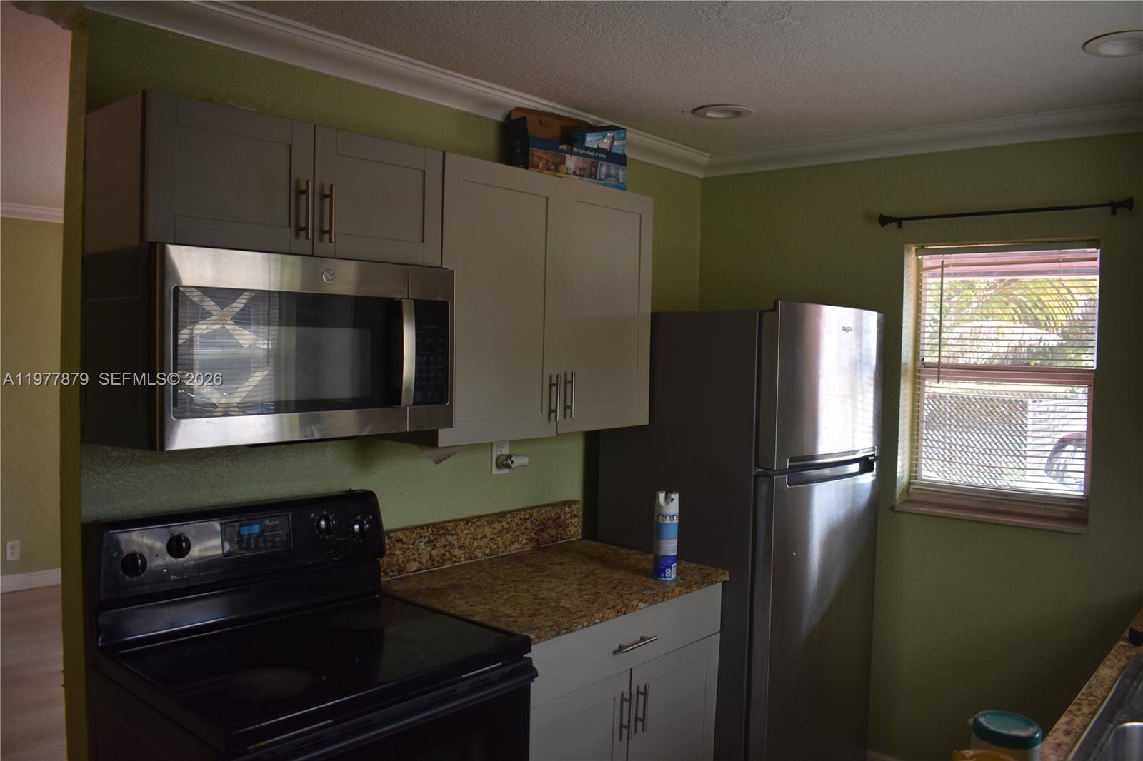 2121 3 / 1 880 sq. ft. $ 2026-03-06 0 Photo