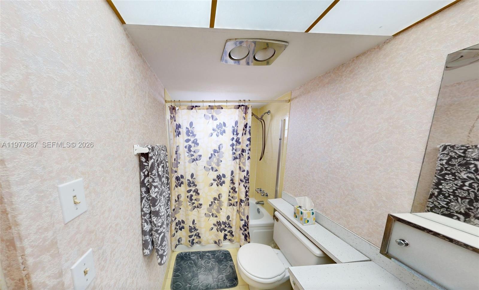 Photo of 619 14th Ave  #303, Hallandale Beach, Florida, 33009 - 