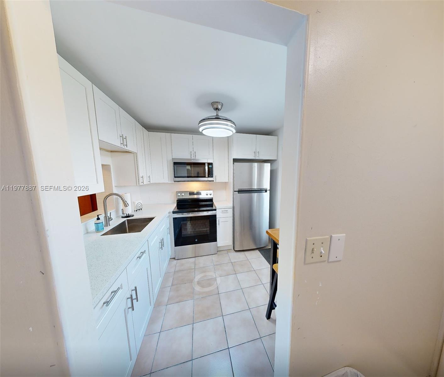 Photo of 619 14th Ave  #303, Hallandale Beach, Florida, 33009 - 