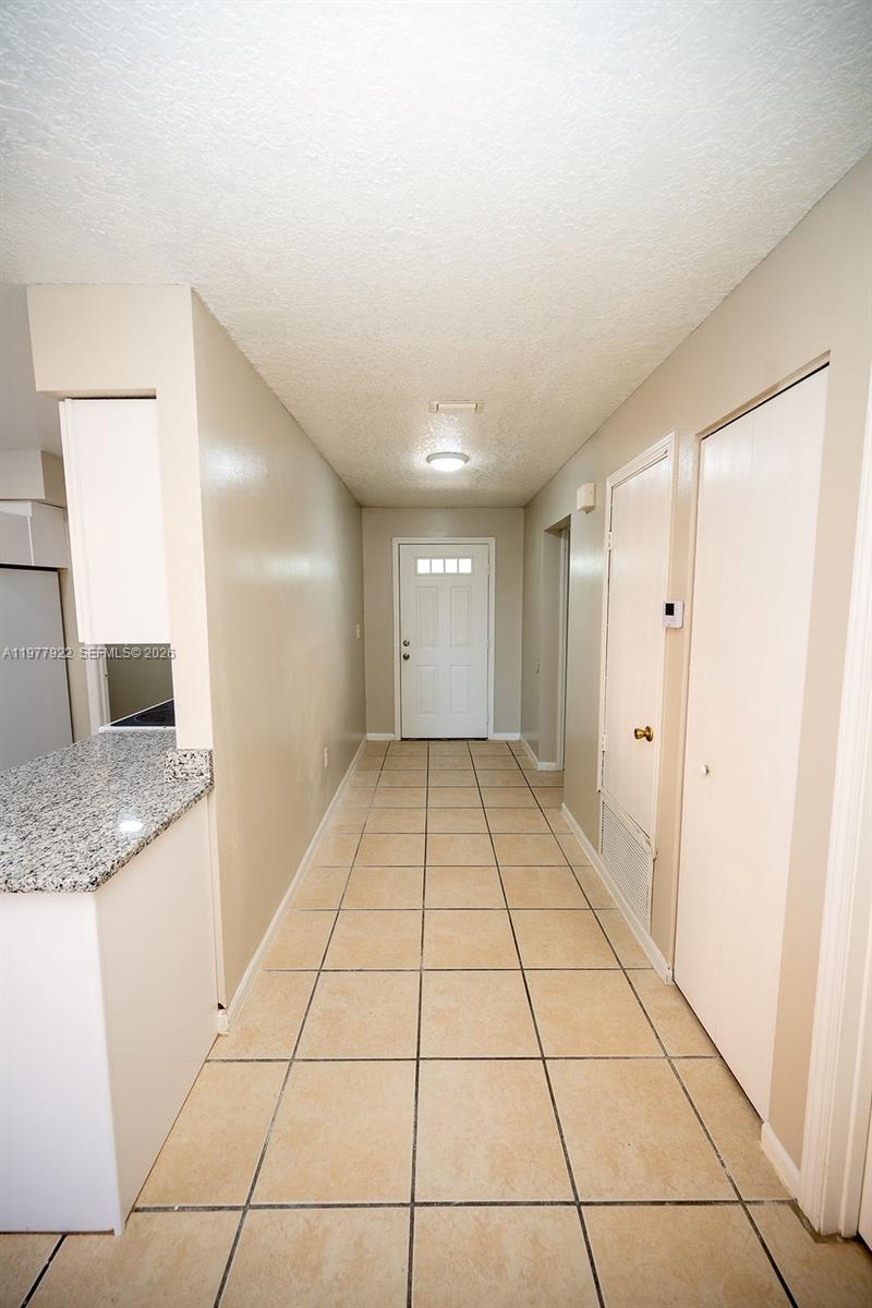   /  2202 sq. ft. $ 2026-03-06 0 foto