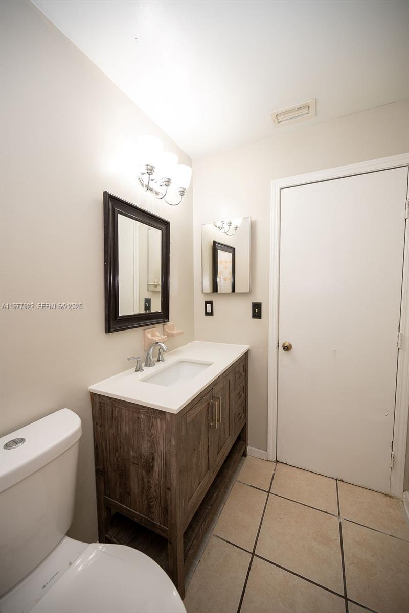   /  2202 sq. ft. $ 2026-03-06 0 foto