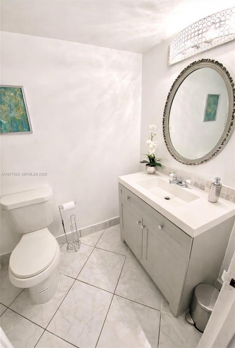 Photo of 2101 Atlantic Shores Blvd  #108, Hallandale Beach, Florida, 33009 - 