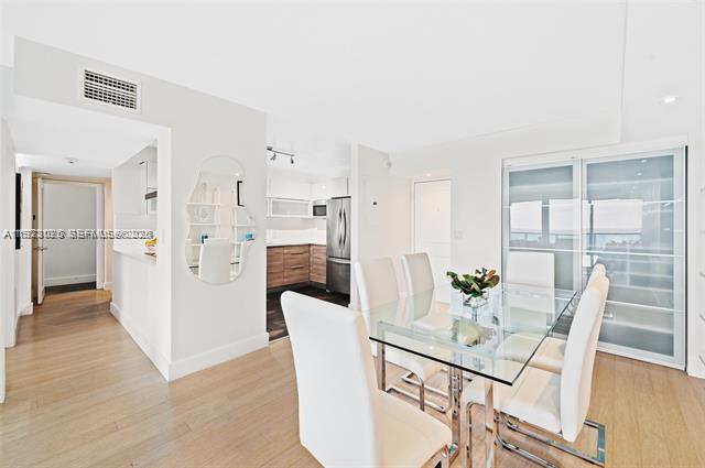 1407 2 / 2 1357 кв.футов $ 2026-03-06 0 Фото