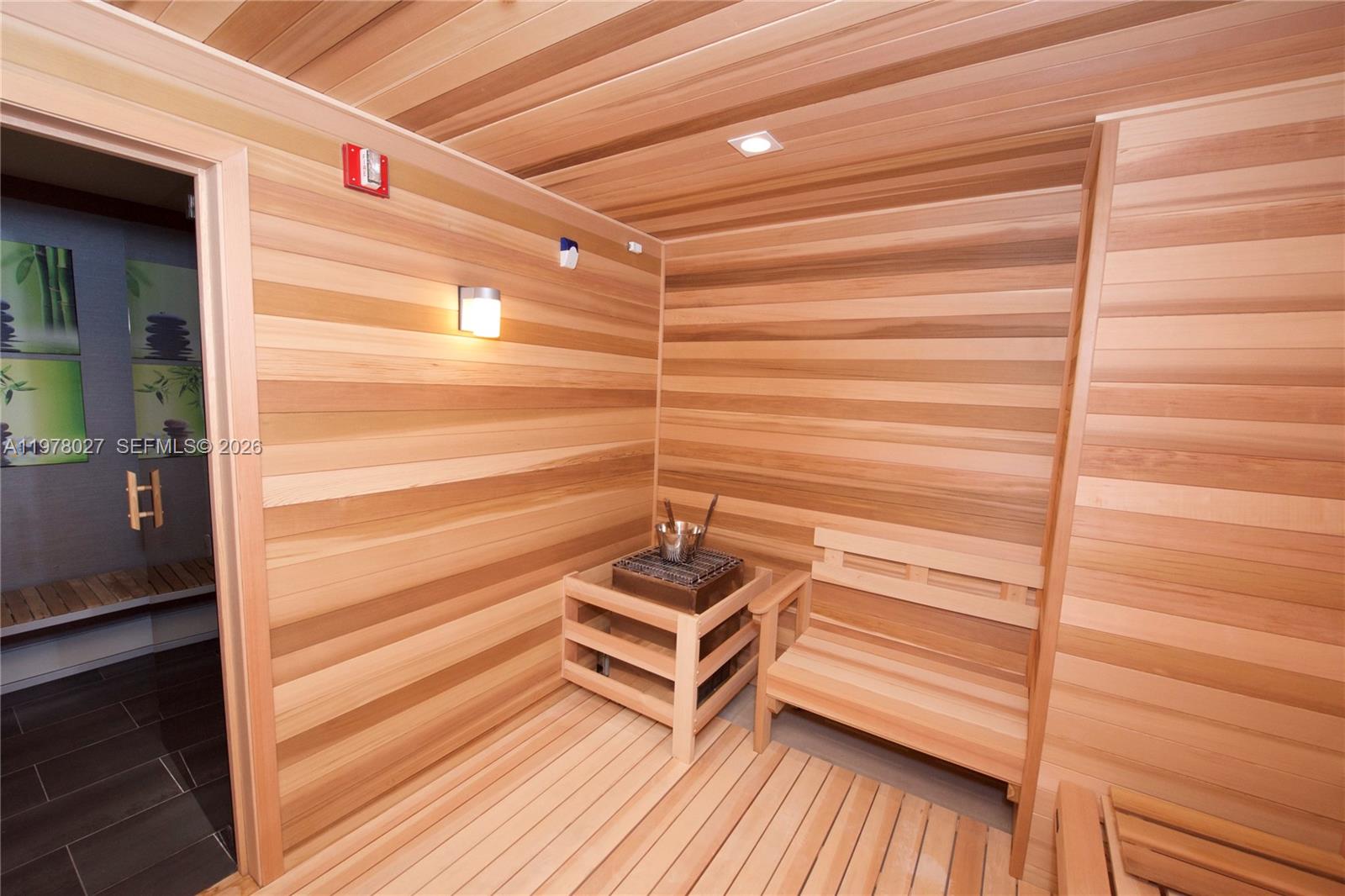 5-1506 2 / 3 1524 кв.футов $ 2026-03-06 0 Фото