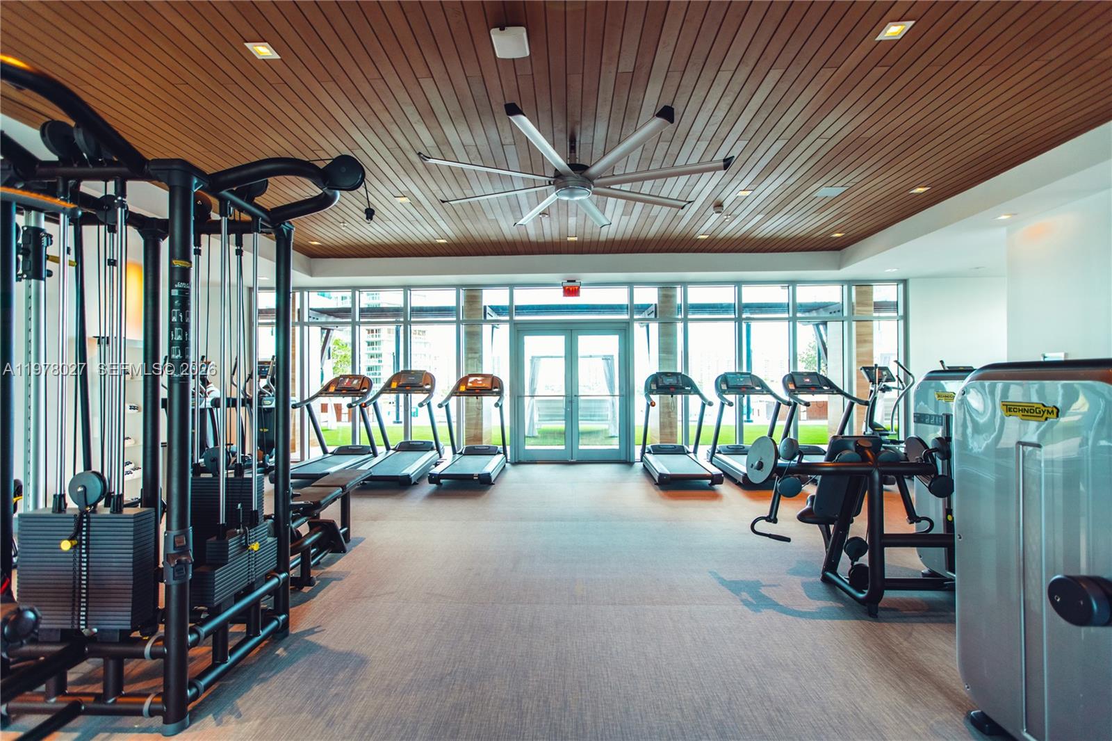 5-1506 2 / 3 1524 кв.футов $ 2026-03-06 0 Фото