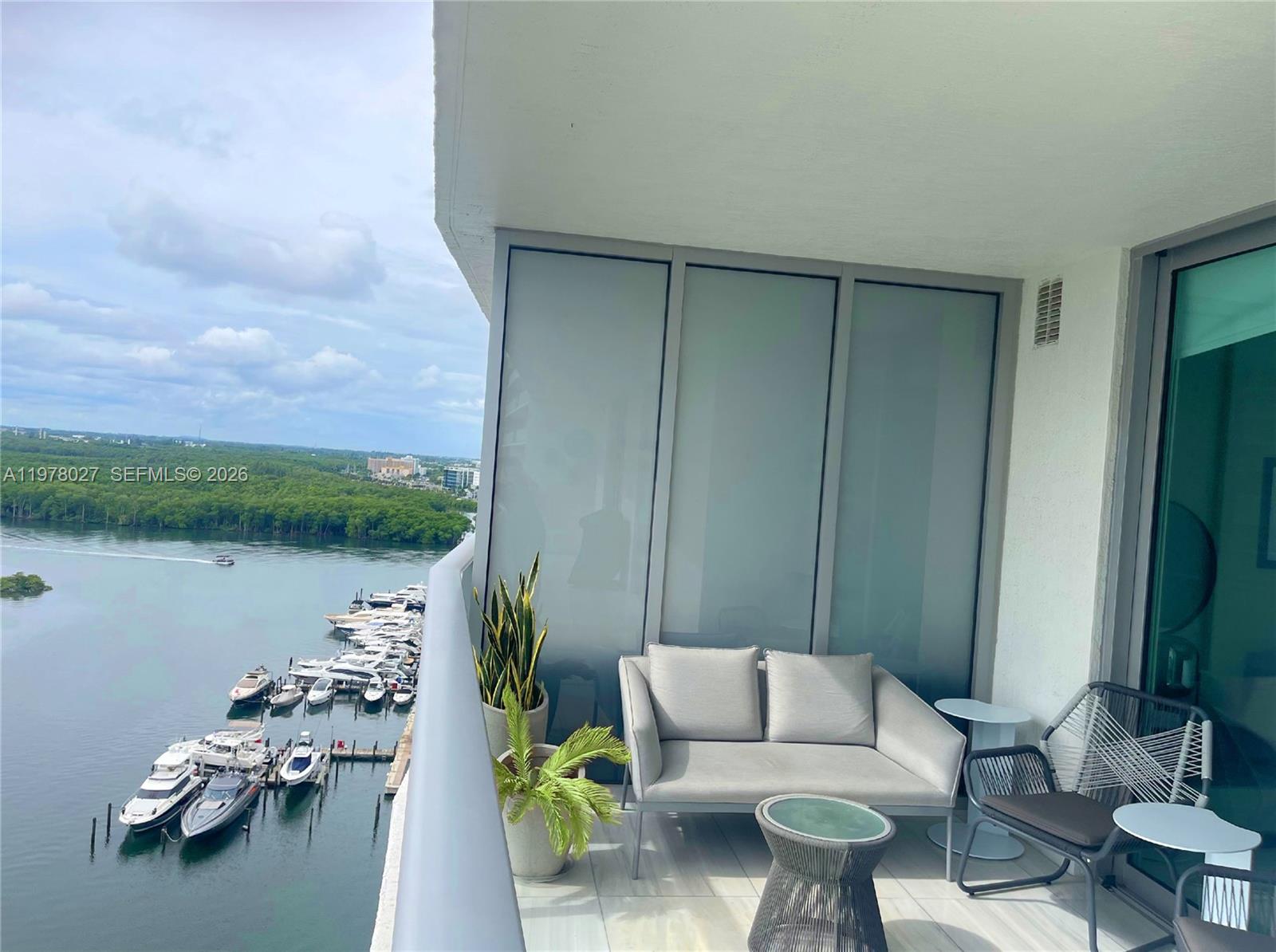 5-1506 2 / 3 1524 кв.футов $ 2026-03-06 0 Фото