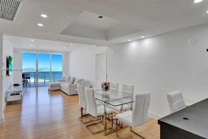 1202 2 / 4 1499 sq. ft. $ 2026-03-06 0 foto