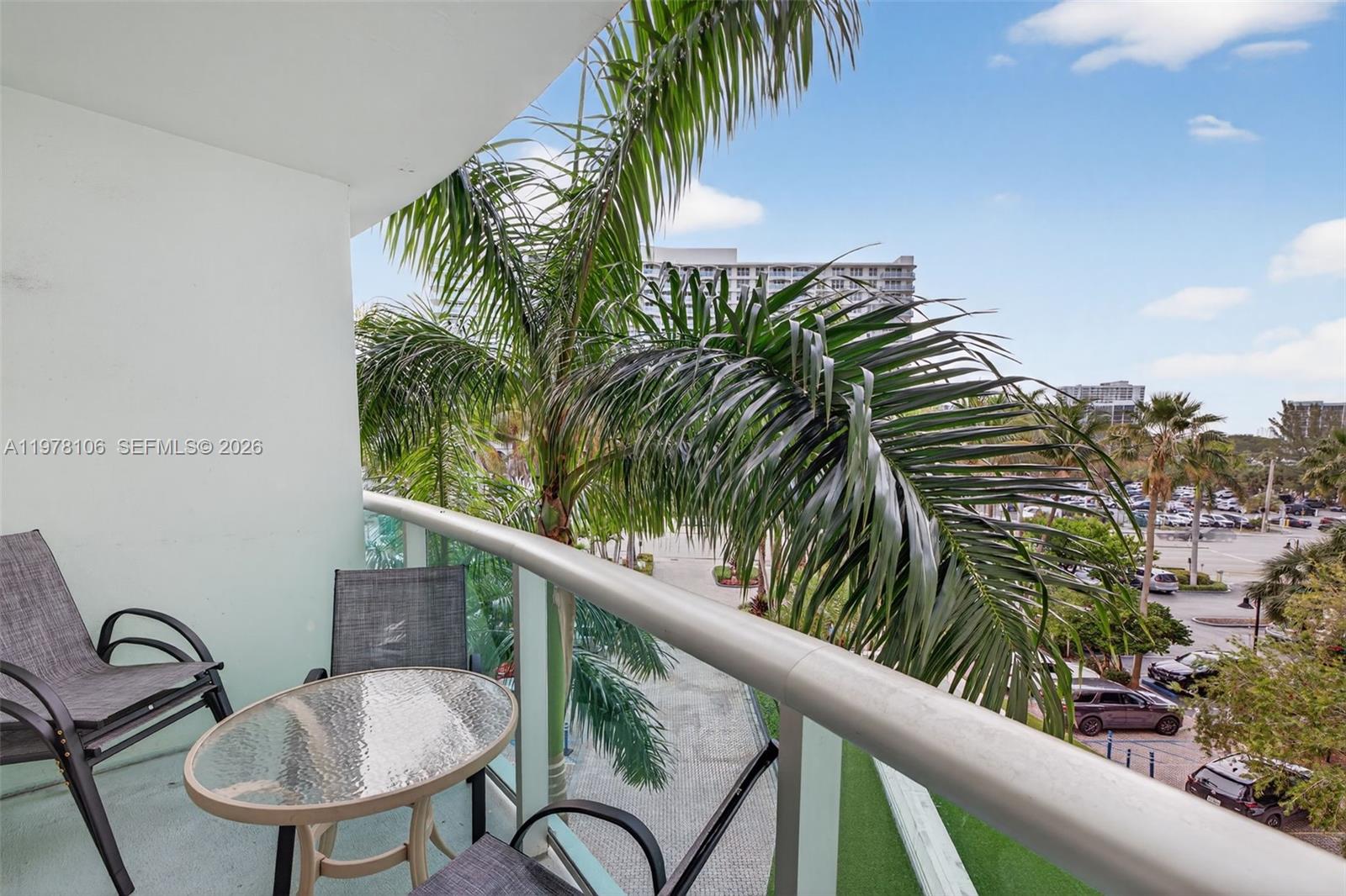 Photo of 3801 Ocean Dr  #4R, Hollywood, Florida, 33019 - 