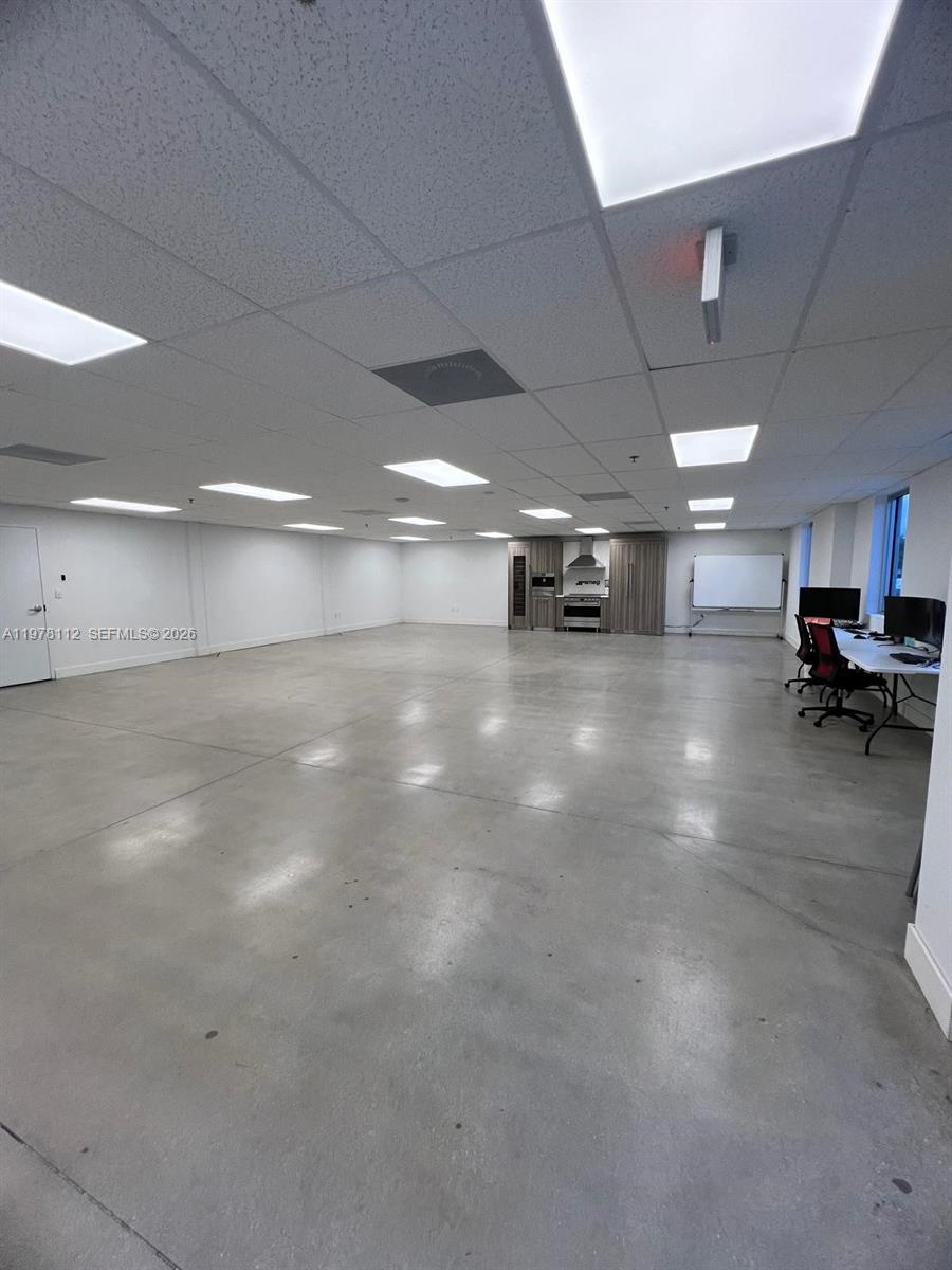 109  /   sq. ft. $ 2026-03-06 0 foto