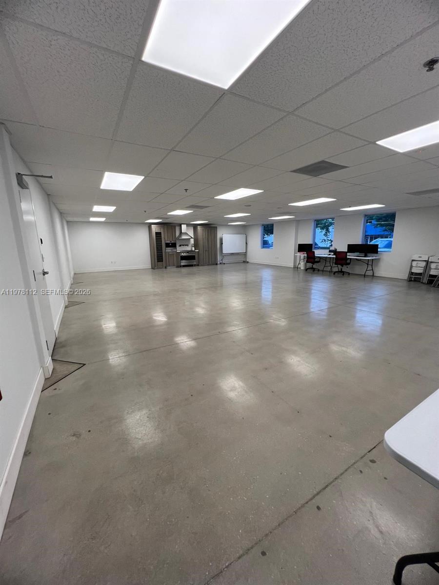 109  /   sq. ft. $ 2026-03-06 0 foto