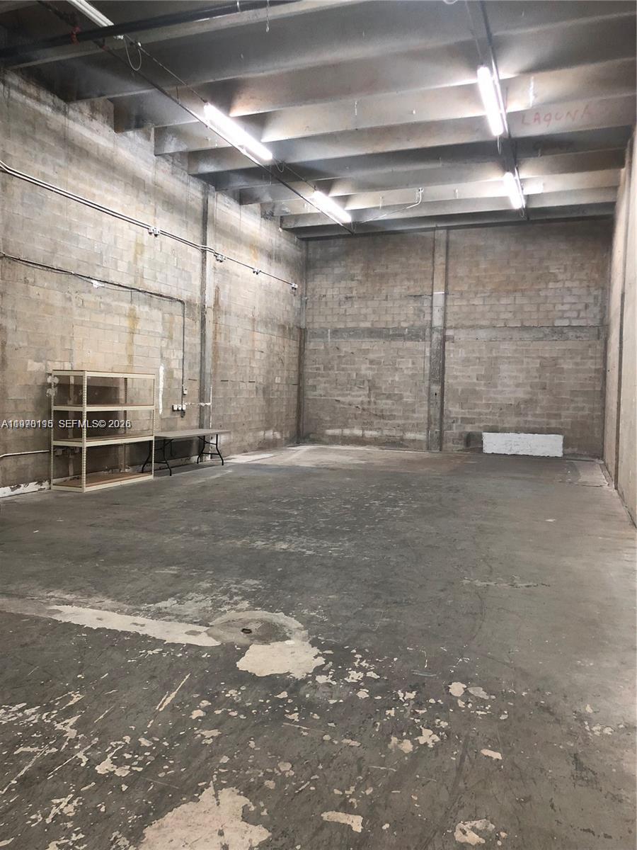 6850  /   кв.футов $ 2026-03-06 0 Фото