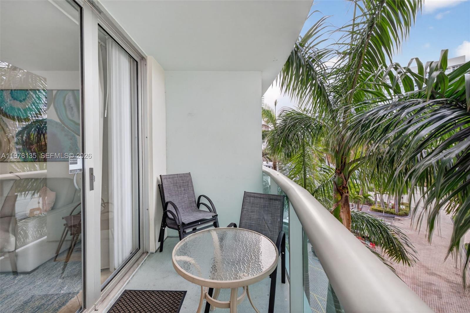 Photo of 3801 Ocean Dr  #4R, Hollywood, Florida, 33019 - 