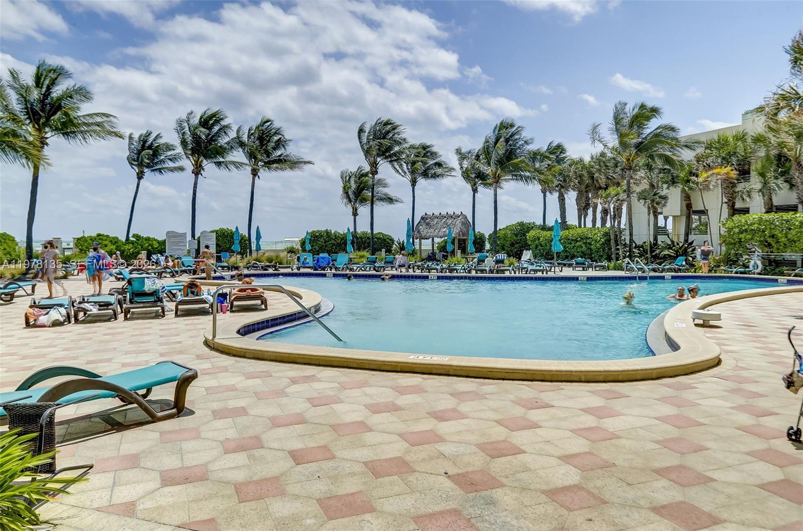 Photo of 3801 Ocean Dr  #4R, Hollywood, Florida, 33019 - 