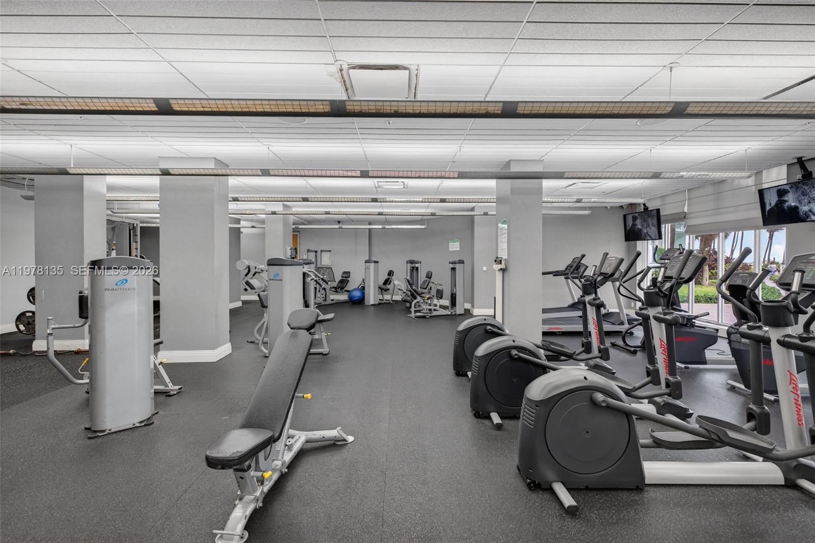 Photo of 3801 Ocean Dr  #4R, Hollywood, Florida, 33019 - 